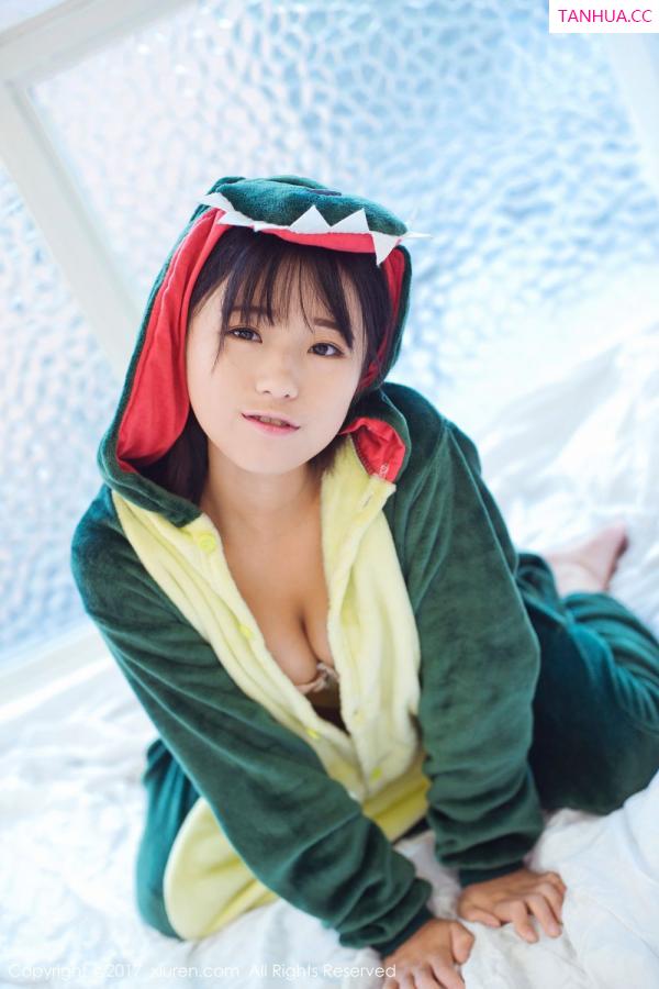 Kely香香  稚气未脱仓井优香 小恐龙睡袍比基尼第28张图片